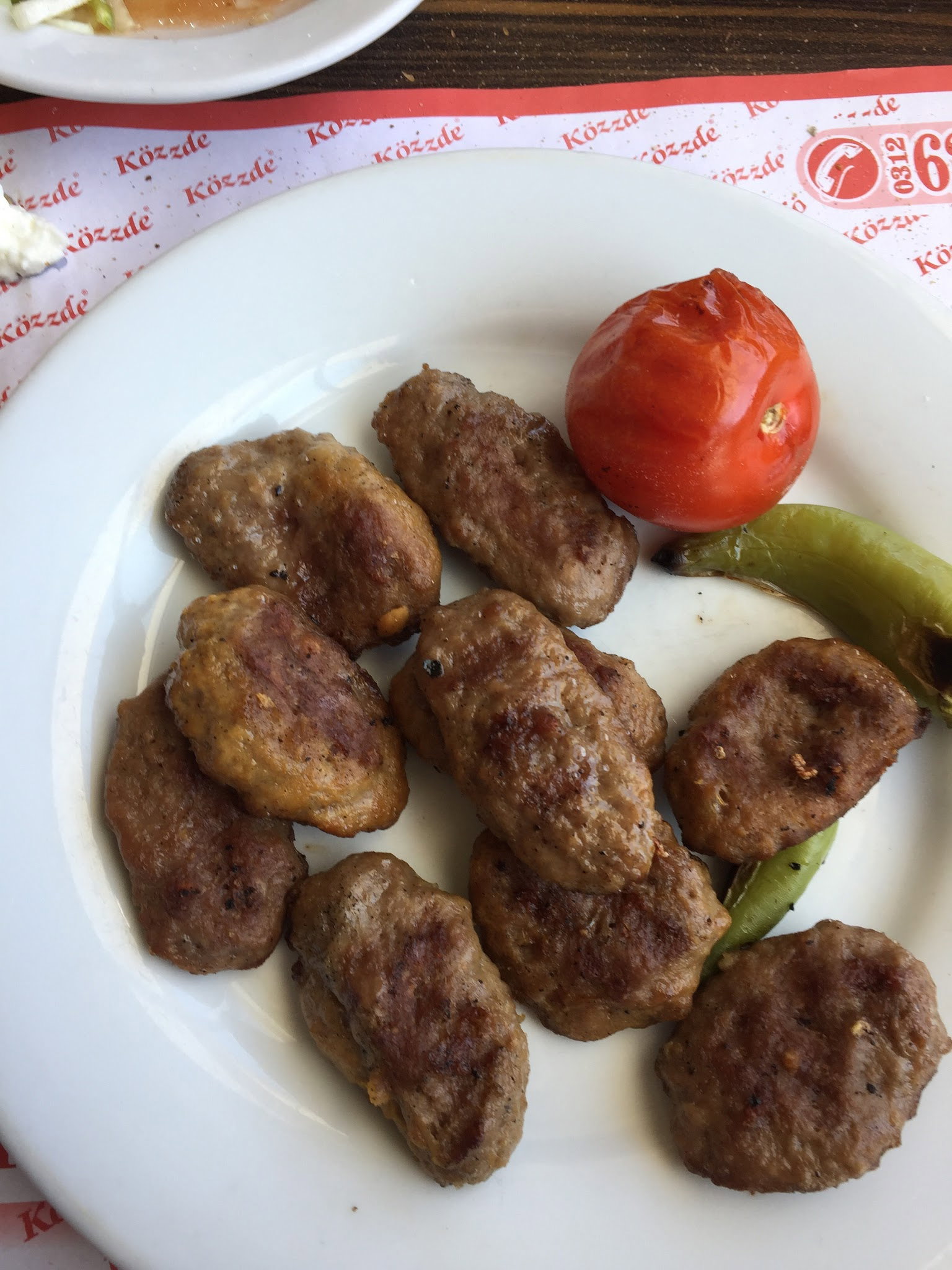 Hüseyin Usta”Közzde Mangal