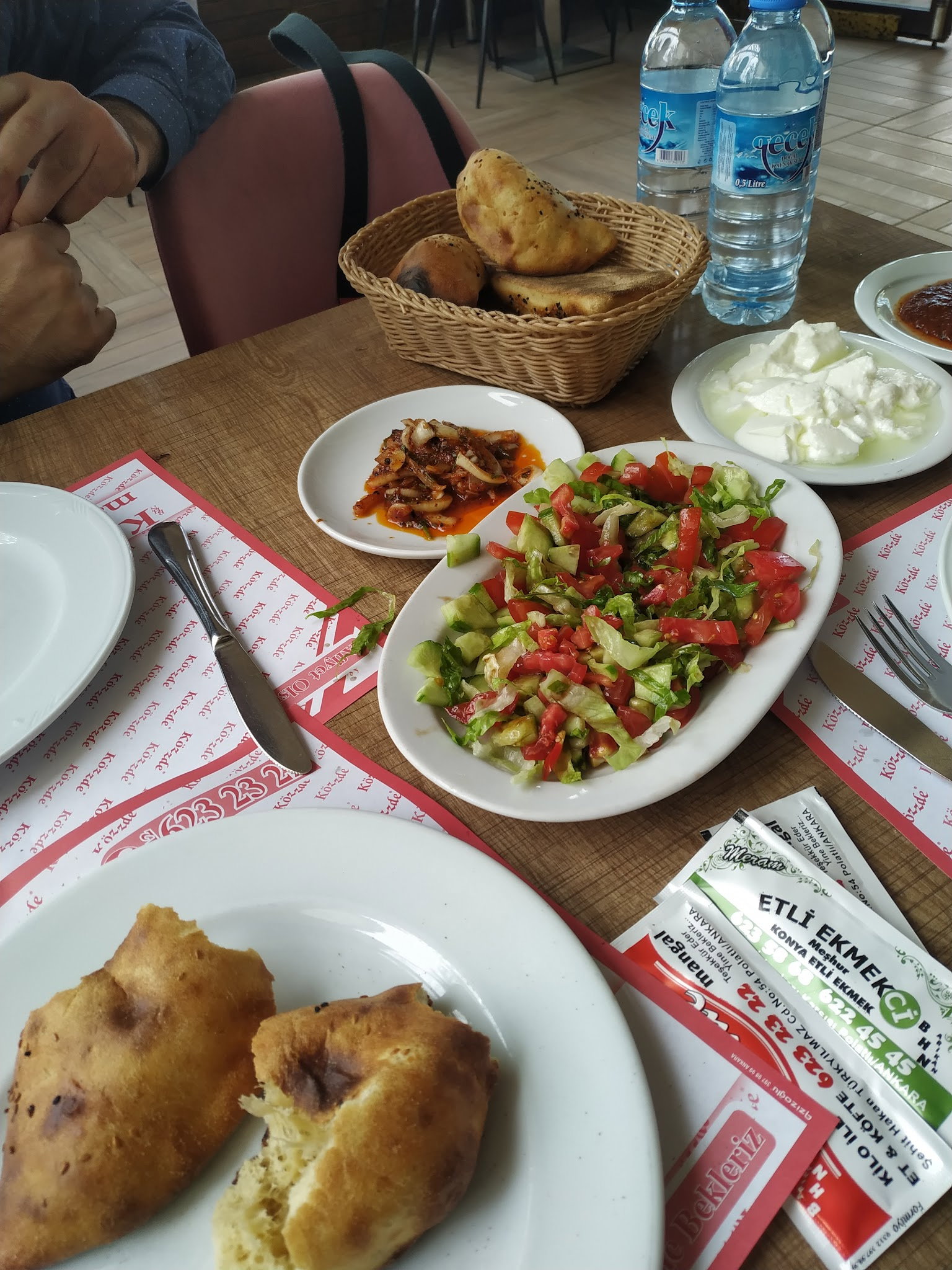 Hüseyin Usta”Közzde Mangal