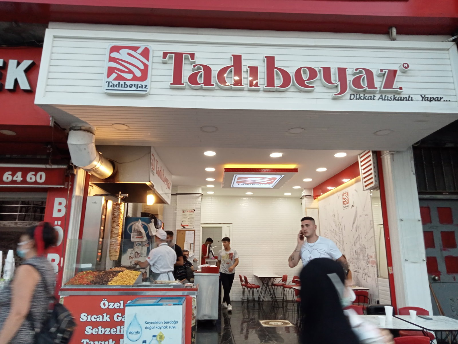 Tadi Beyaz Döner (Zeyti̇nburnu)