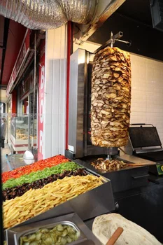 Tadi Beyaz Döner (Zeyti̇nburnu) resimleri