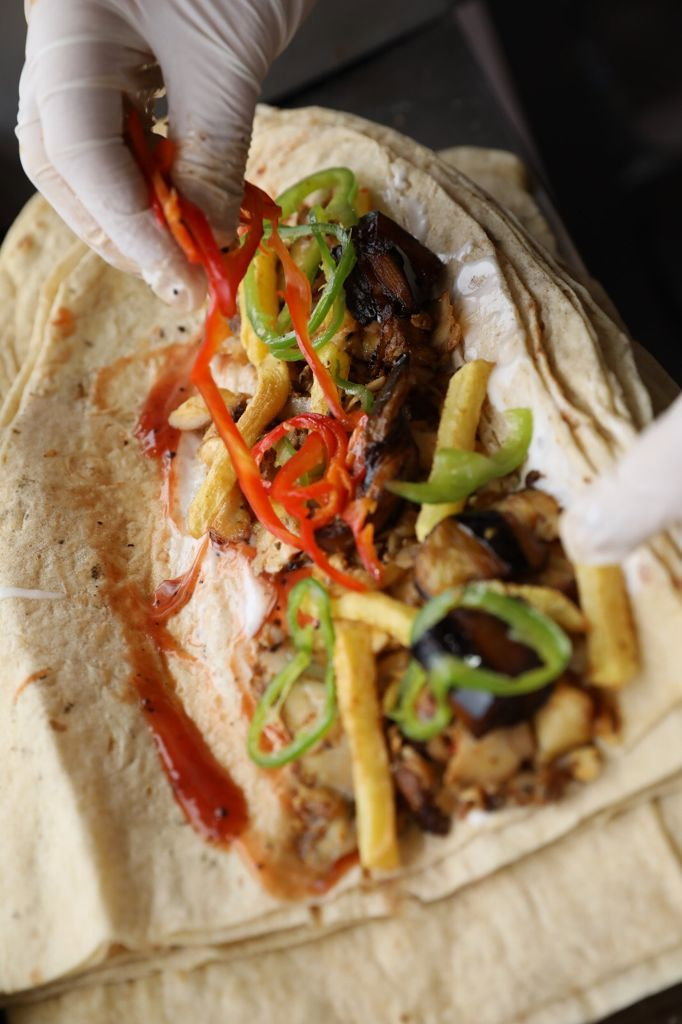 Tadi Beyaz Döner (Zeyti̇nburnu)