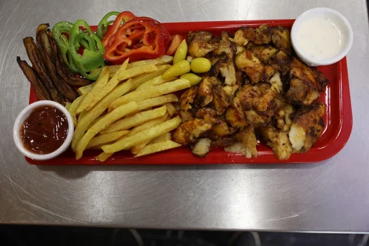 Tadi Beyaz Döner (Zeyti̇nburnu) resimleri