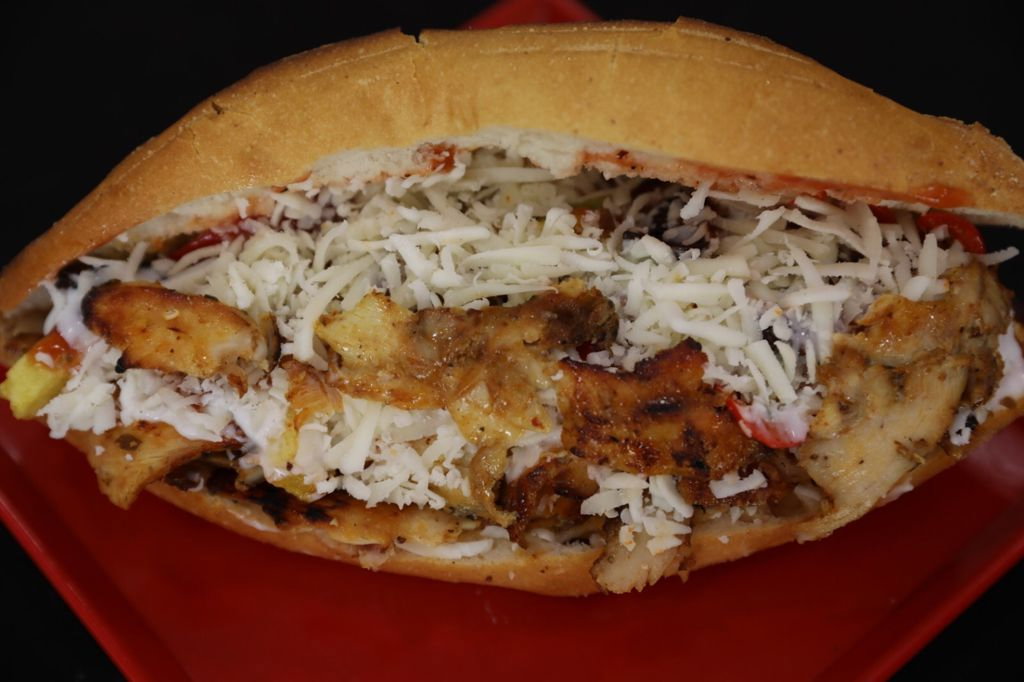 Tadi Beyaz Döner (Zeyti̇nburnu)