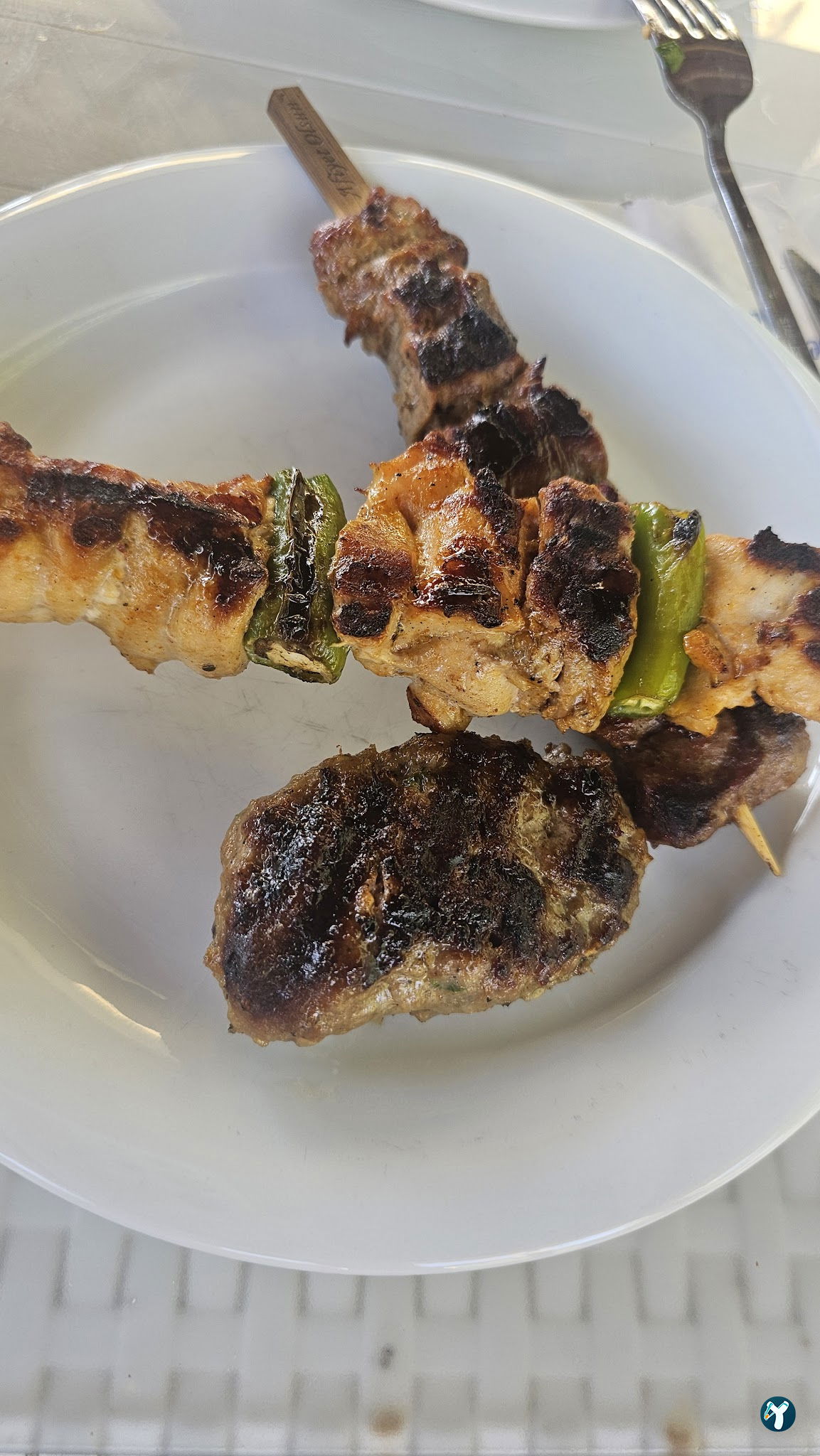 Göbel Gizli Bahçe Kokoreç