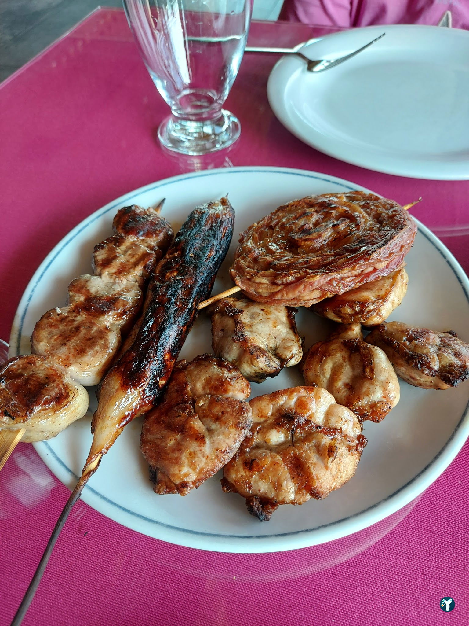 Göbel Gizli Bahçe Kokoreç