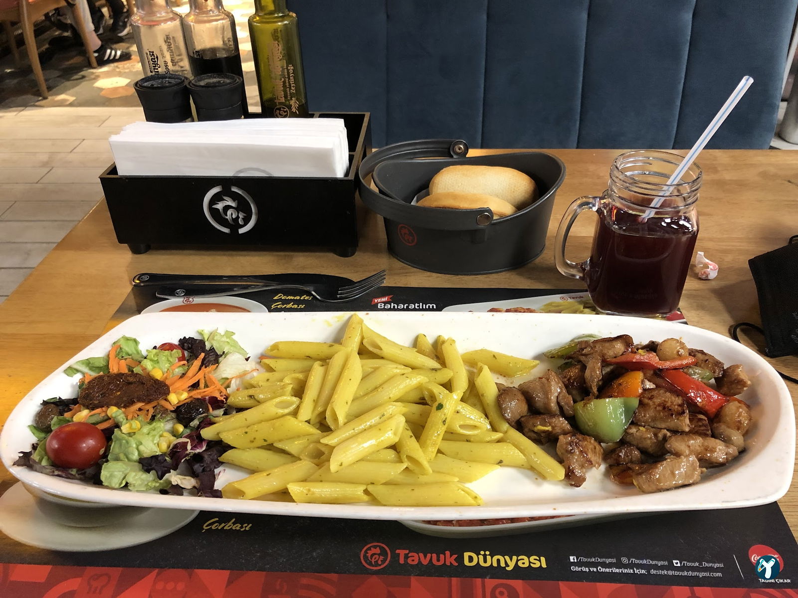 Tavuk Dünyası Avlu 34