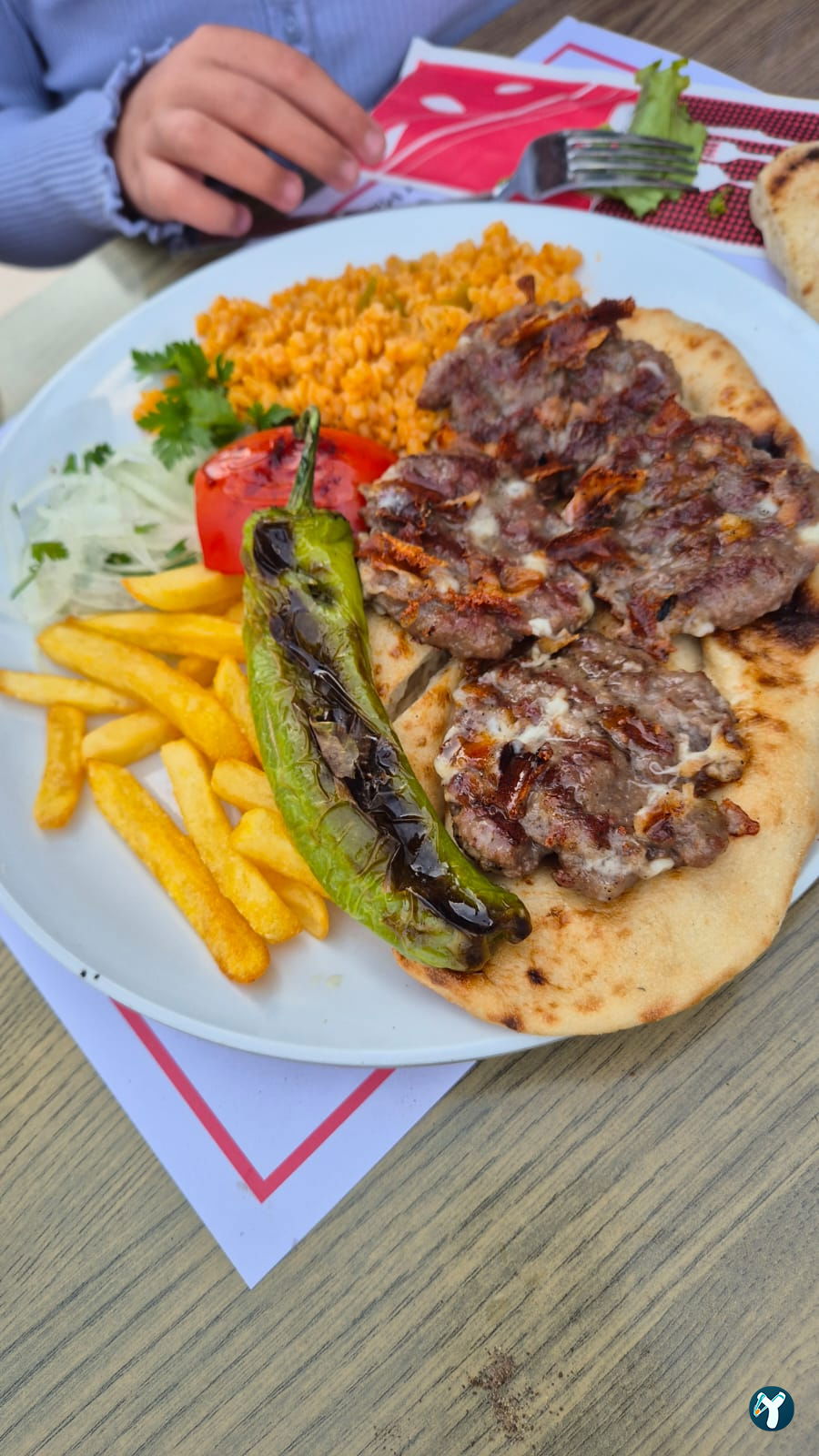 Budur Pide Köfte Çorba