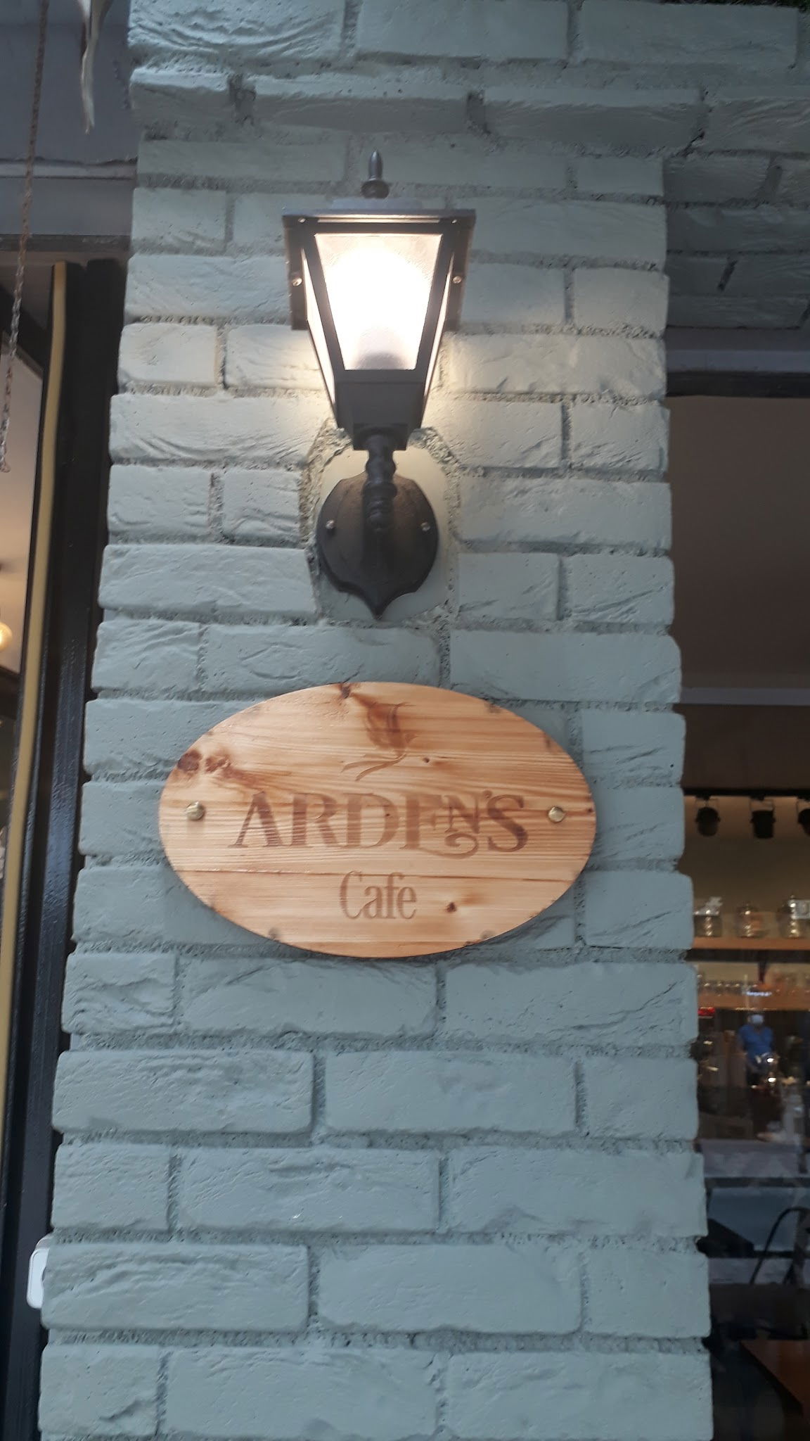 Arden'S Cafe