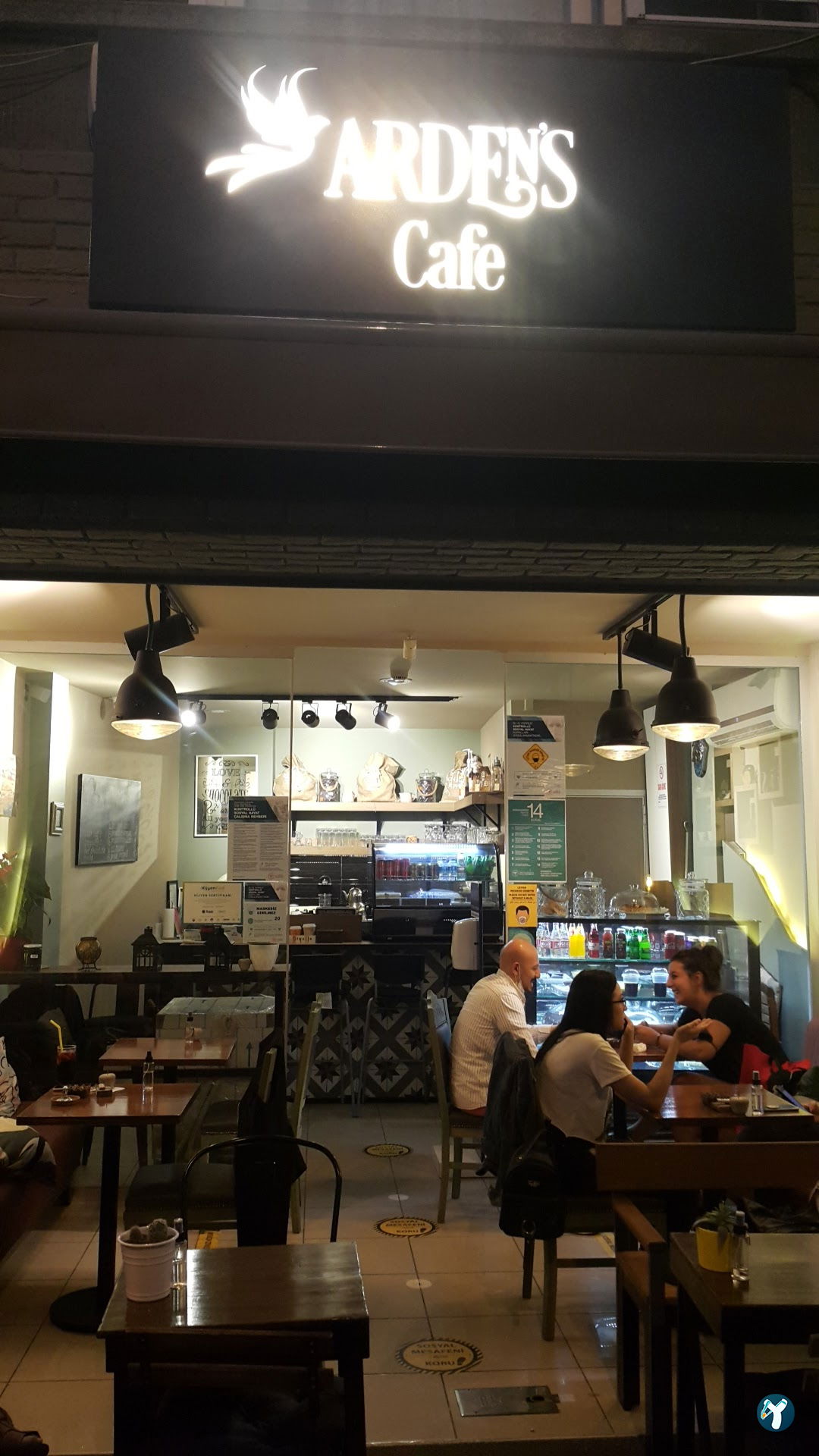 Arden'S Cafe