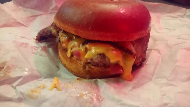 100 Burger-Emek resimleri 100 Burger-Emek resimleri