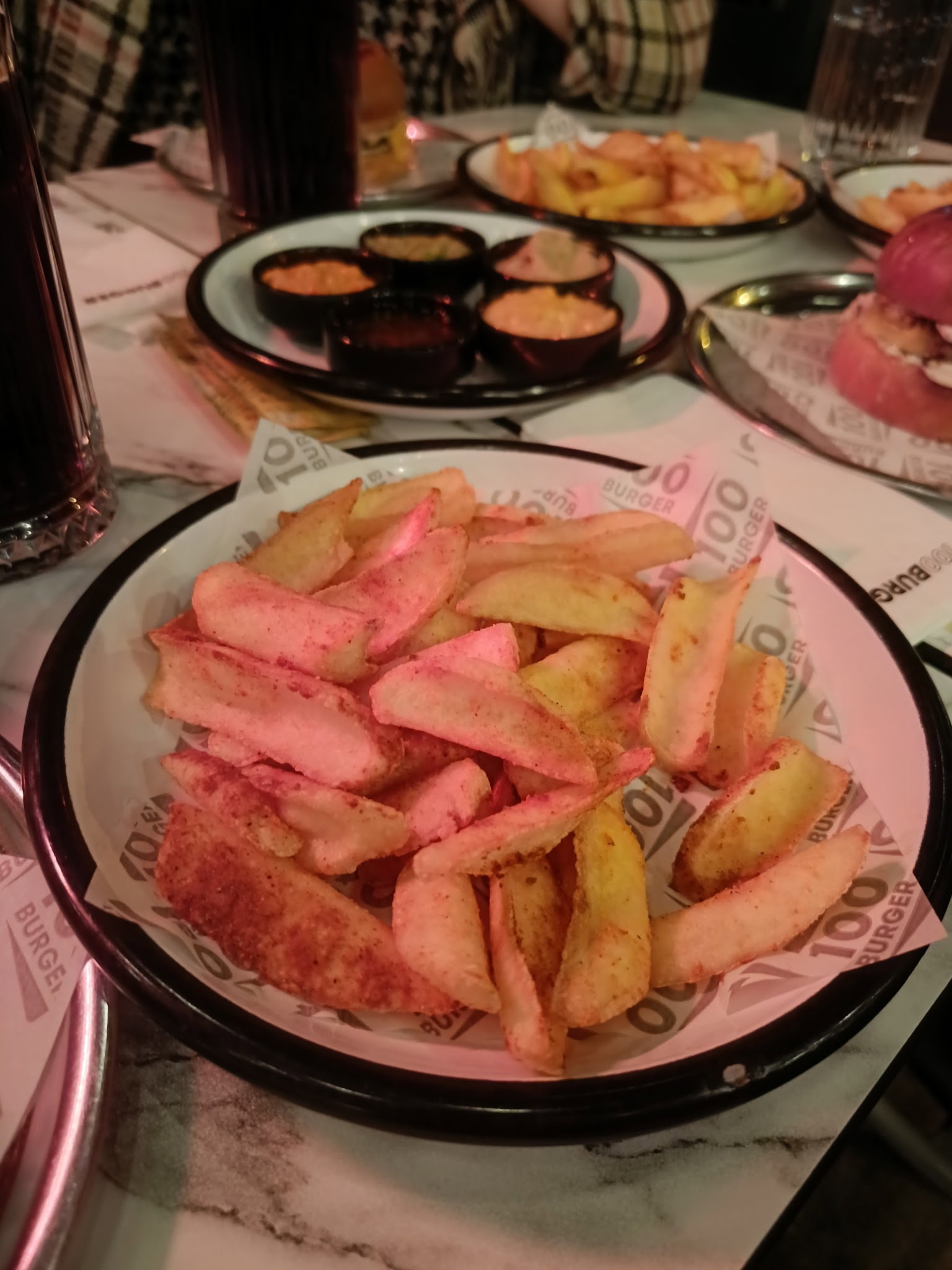 100 Burger-Emek