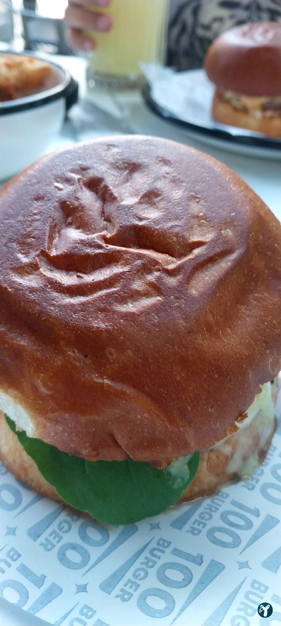 100 Burger-Emek