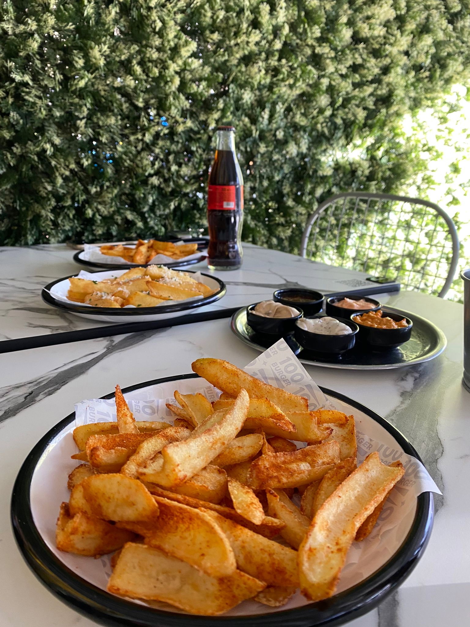 100 Burger-Emek