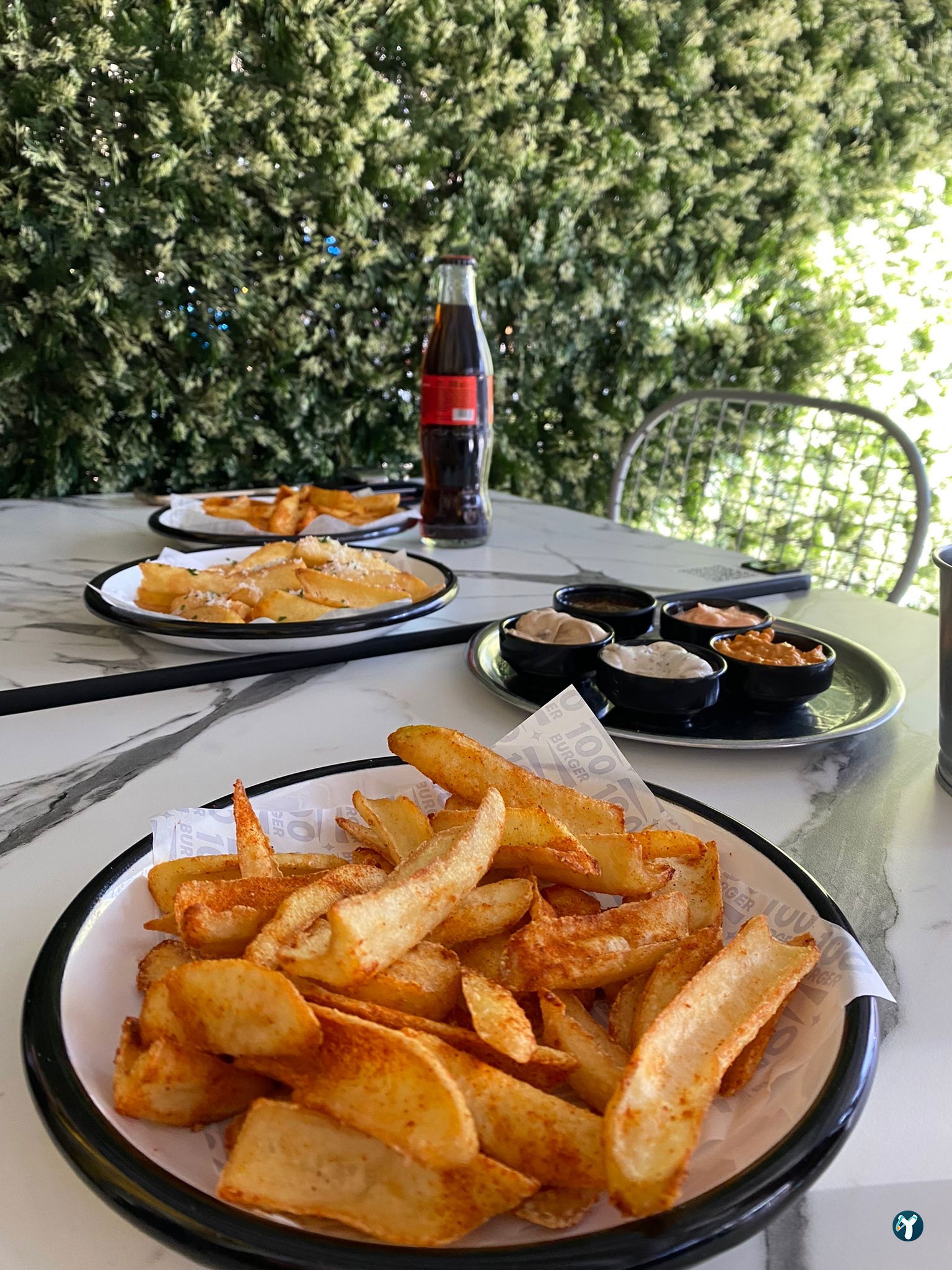 100 Burger-Emek