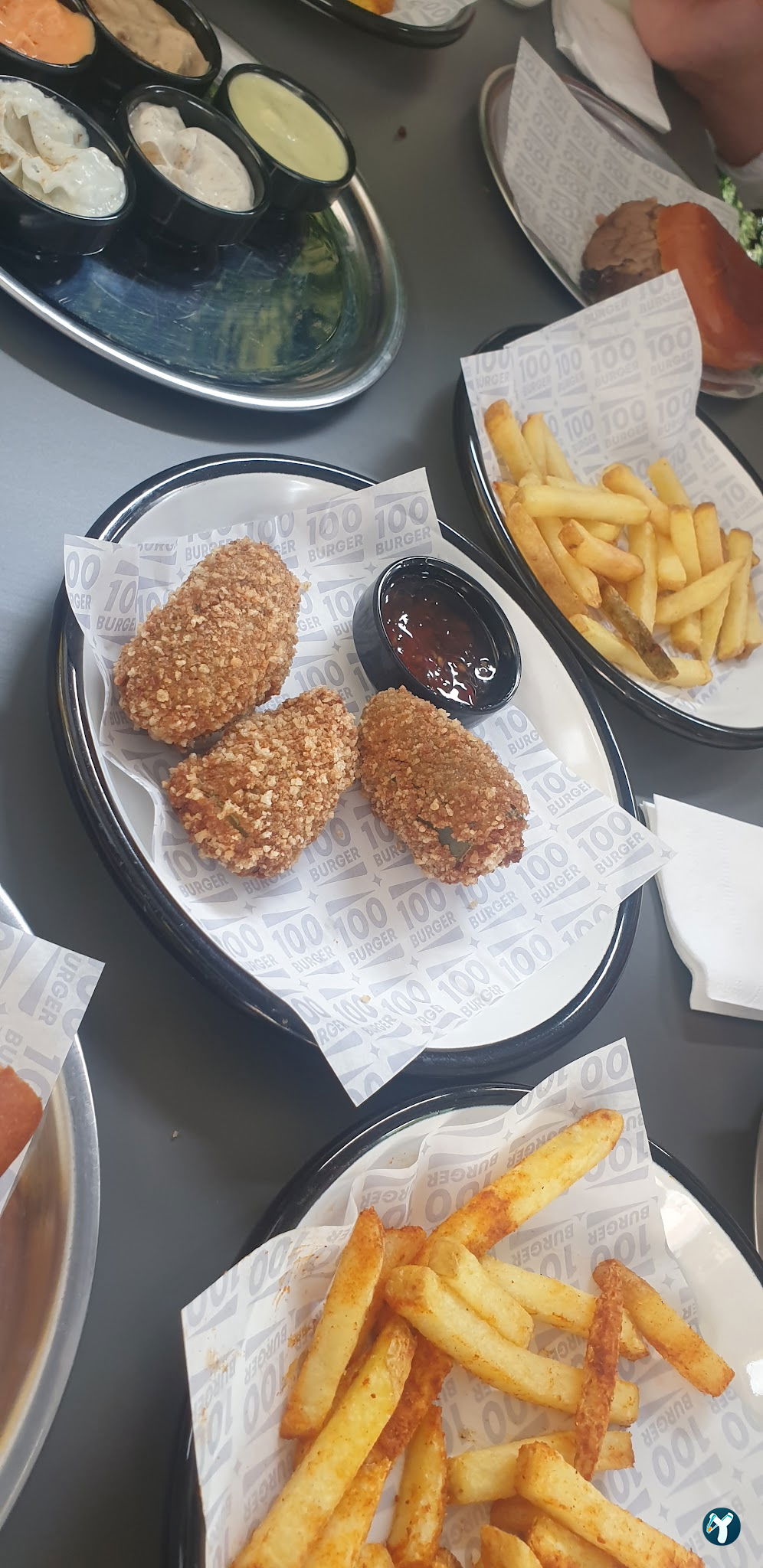 100 Burger-Emek