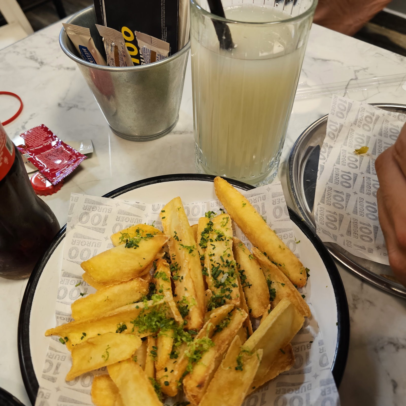100 Burger-Emek