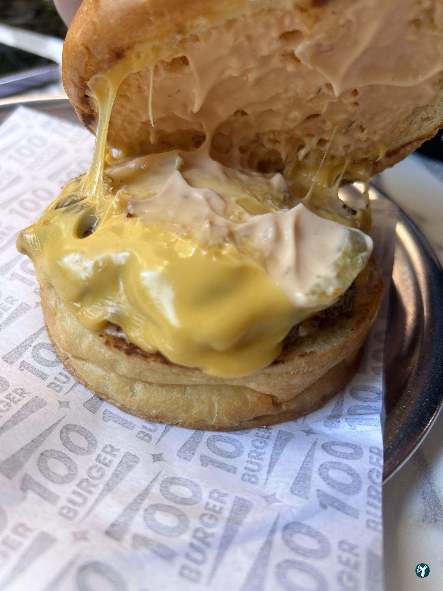 100 Burger-Emek