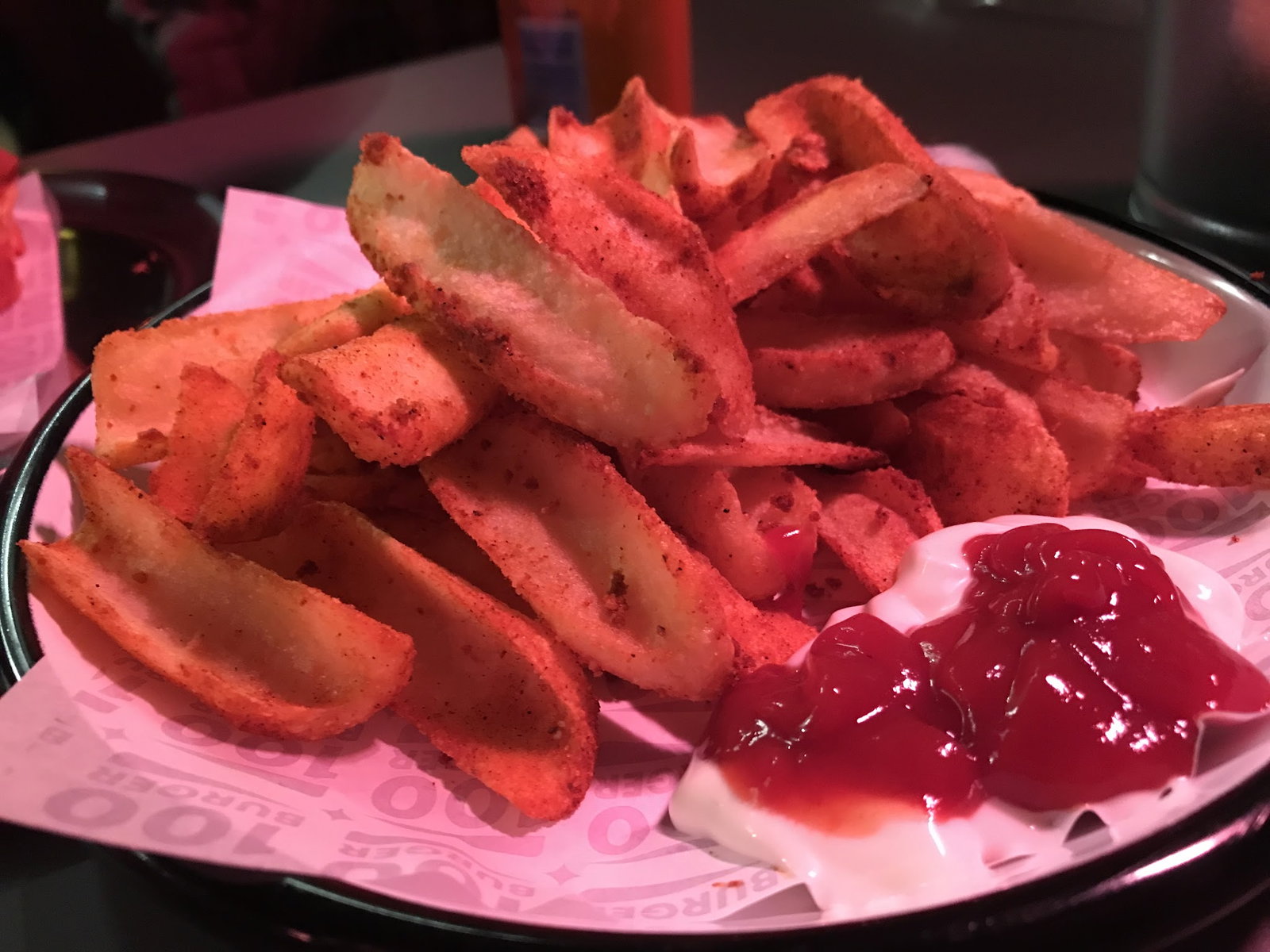 100 Burger-Emek