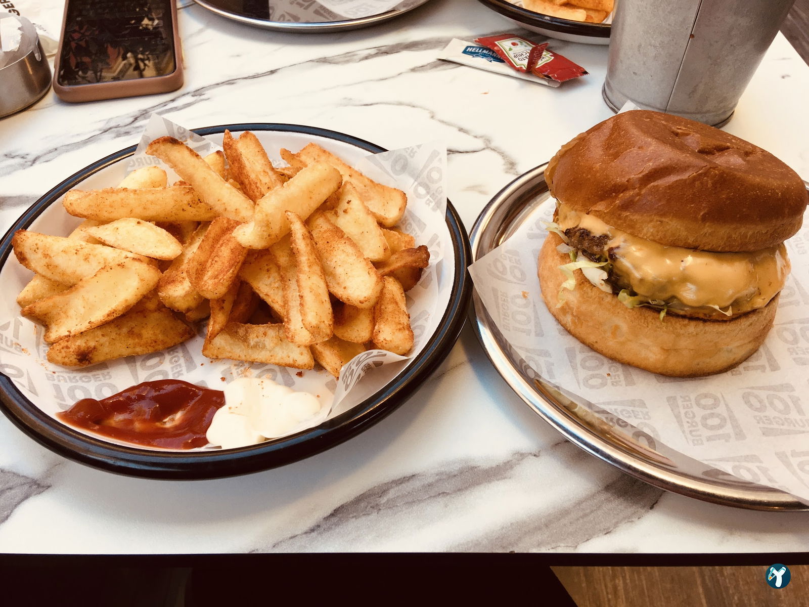 100 Burger-Emek