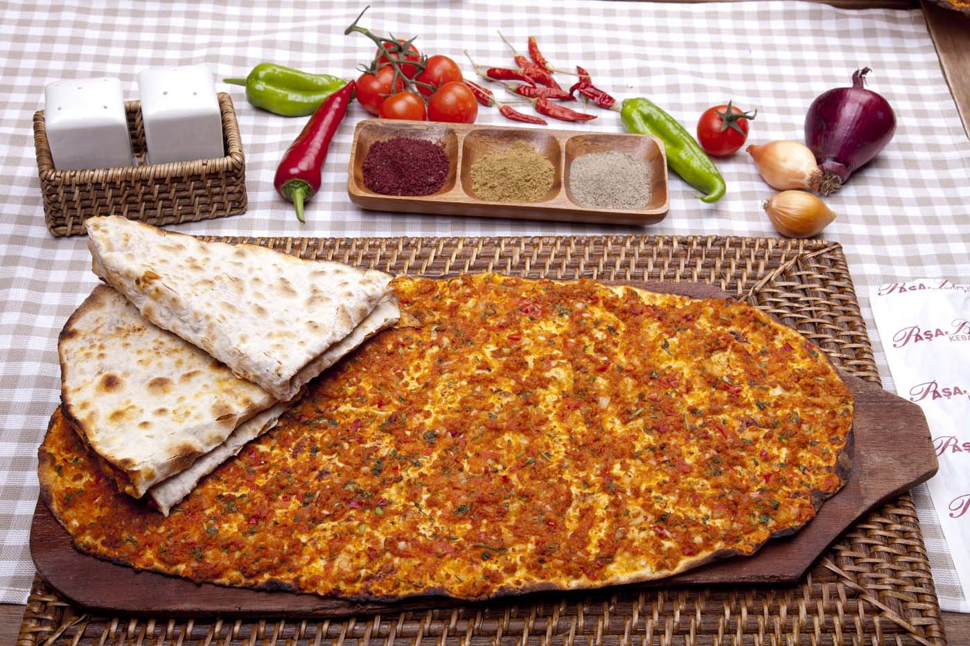 Paşa Bey Kebap - Lahmacun - Antalya