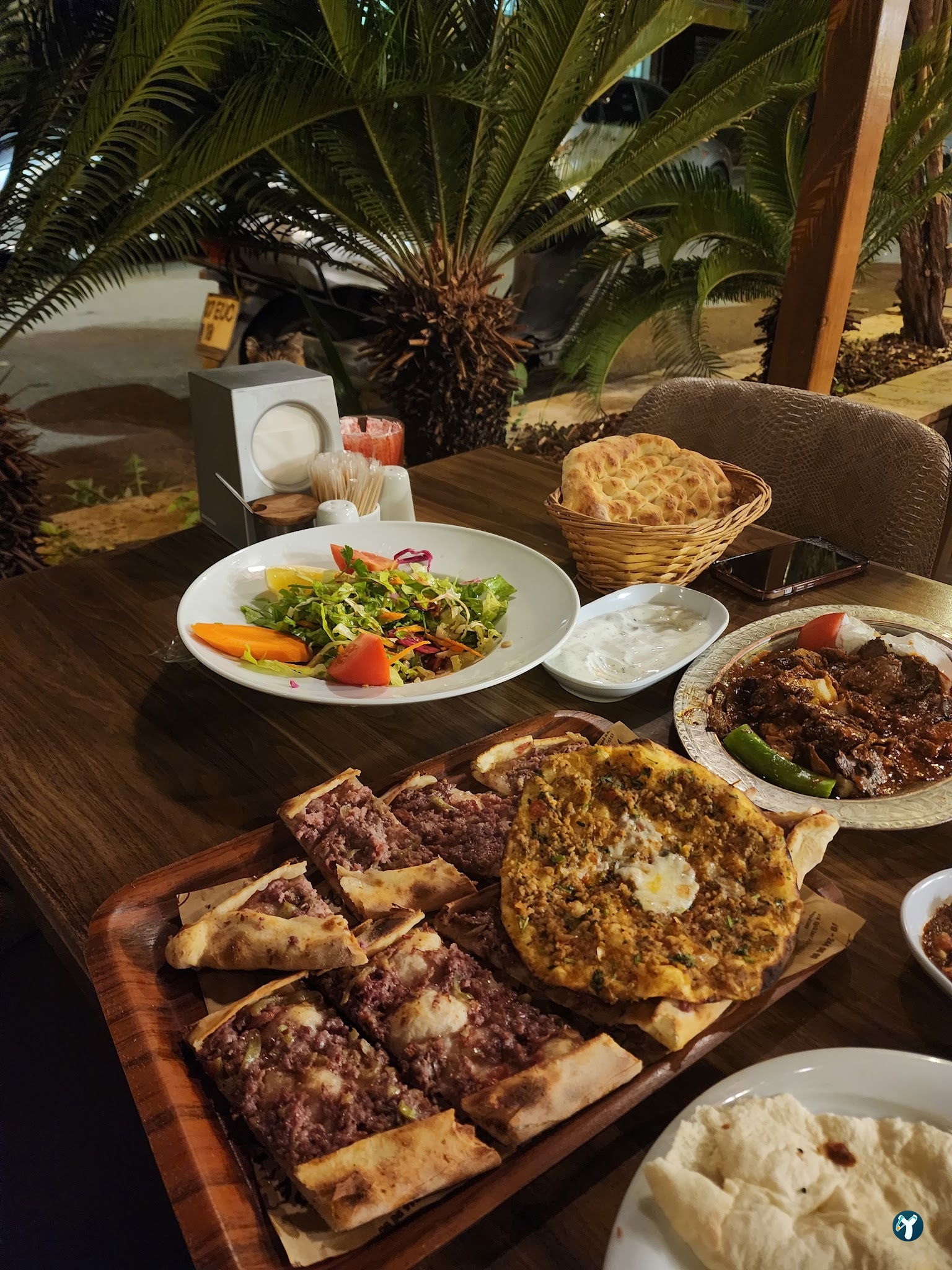 Paşa Bey Kebap - Lahmacun - Antalya