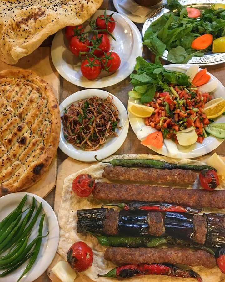 Paşa Bey Kebap - Lahmacun - Antalya