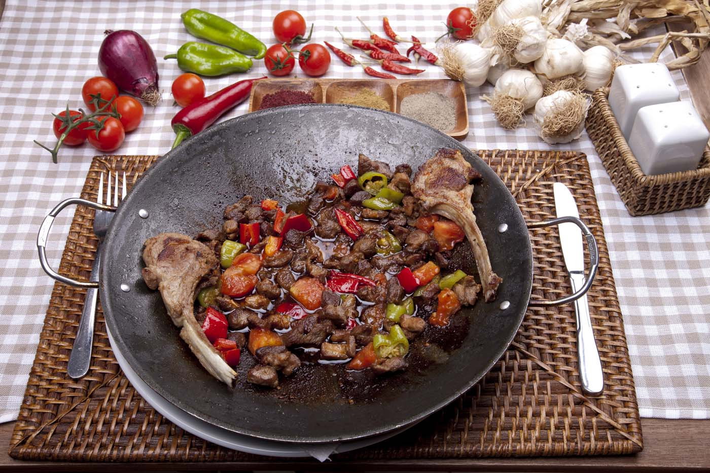 Paşa Bey Kebap - Lahmacun - Antalya