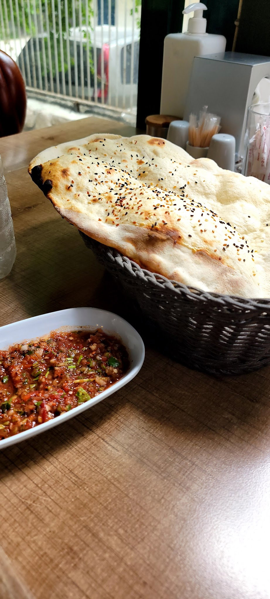 Paşa Bey Kebap - Lahmacun - Antalya