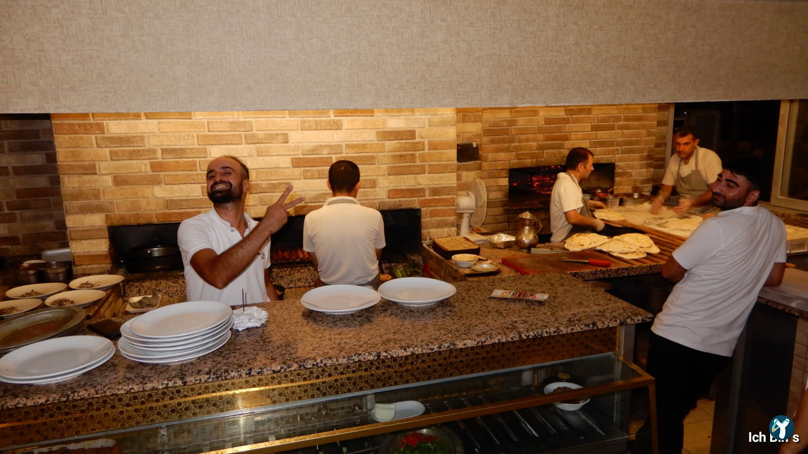 Paşa Bey Kebap - Lahmacun - Antalya