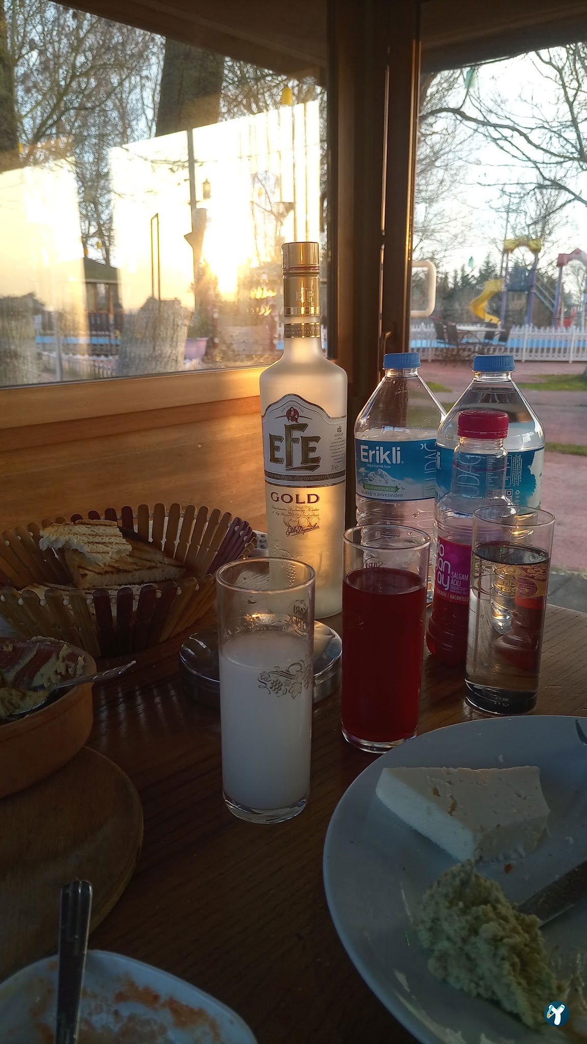 Çatalca Koreli̇ Et Restaurant
