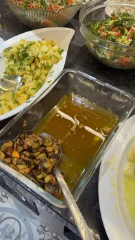 Ayşa Boşnak Börekçisi Ve Ev Yemekleri - Kemeraltı resimleri