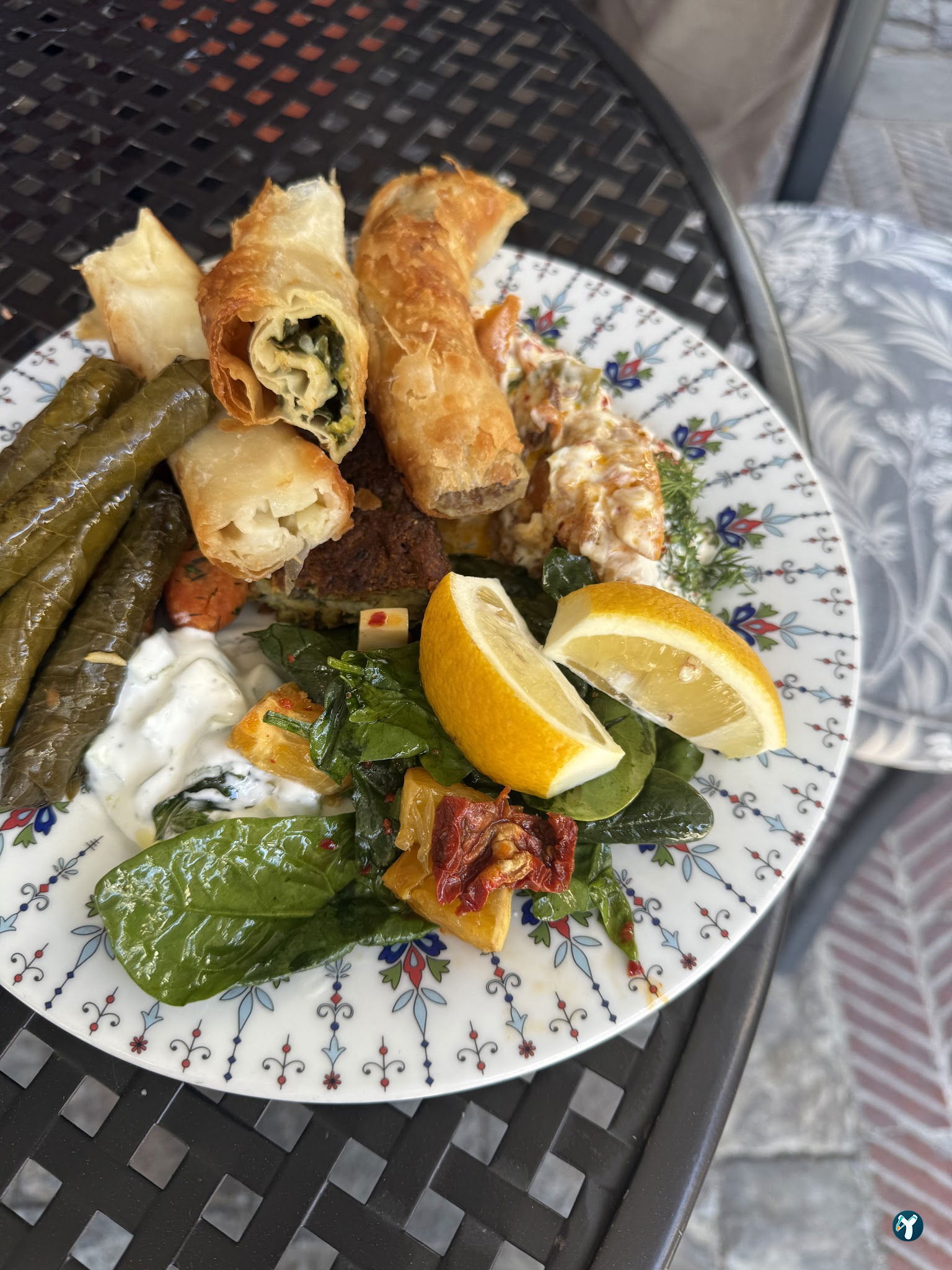 Ayşa Boşnak Börekçisi Ve Ev Yemekleri - Kemeraltı