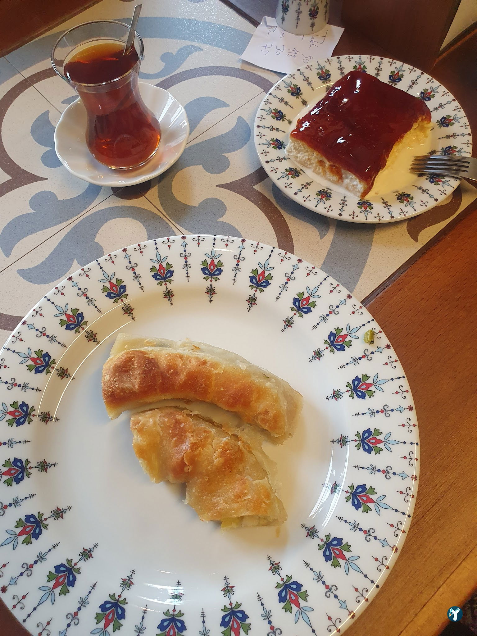 Ayşa Boşnak Börekçisi Ve Ev Yemekleri - Kemeraltı
