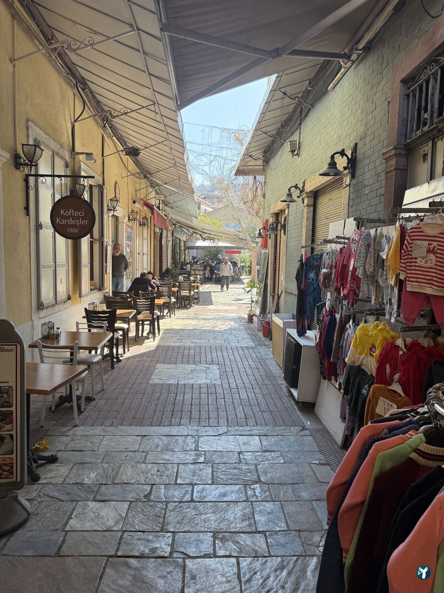 Ayşa Boşnak Börekçisi Ve Ev Yemekleri - Kemeraltı