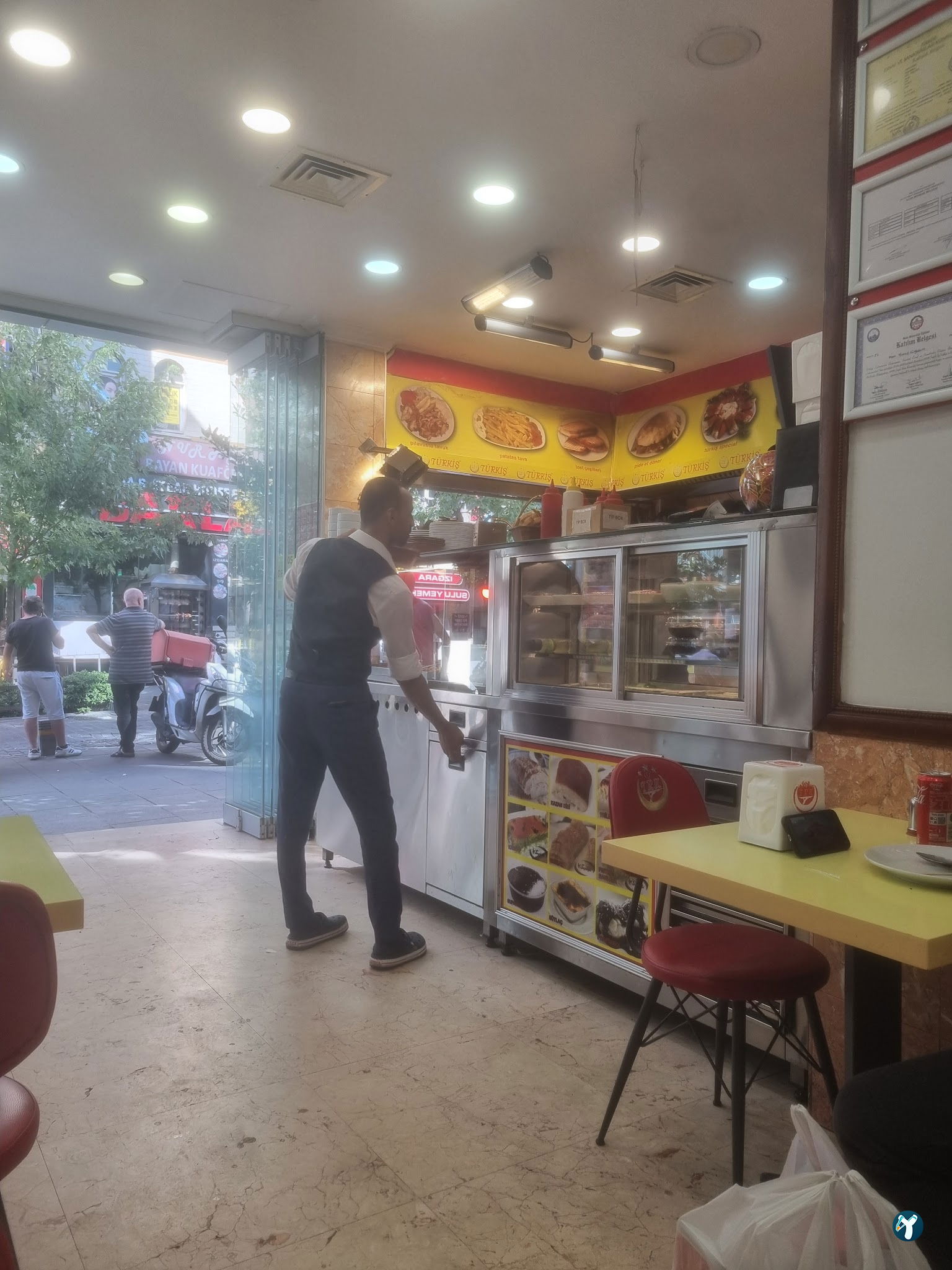 Türkiş Kafe