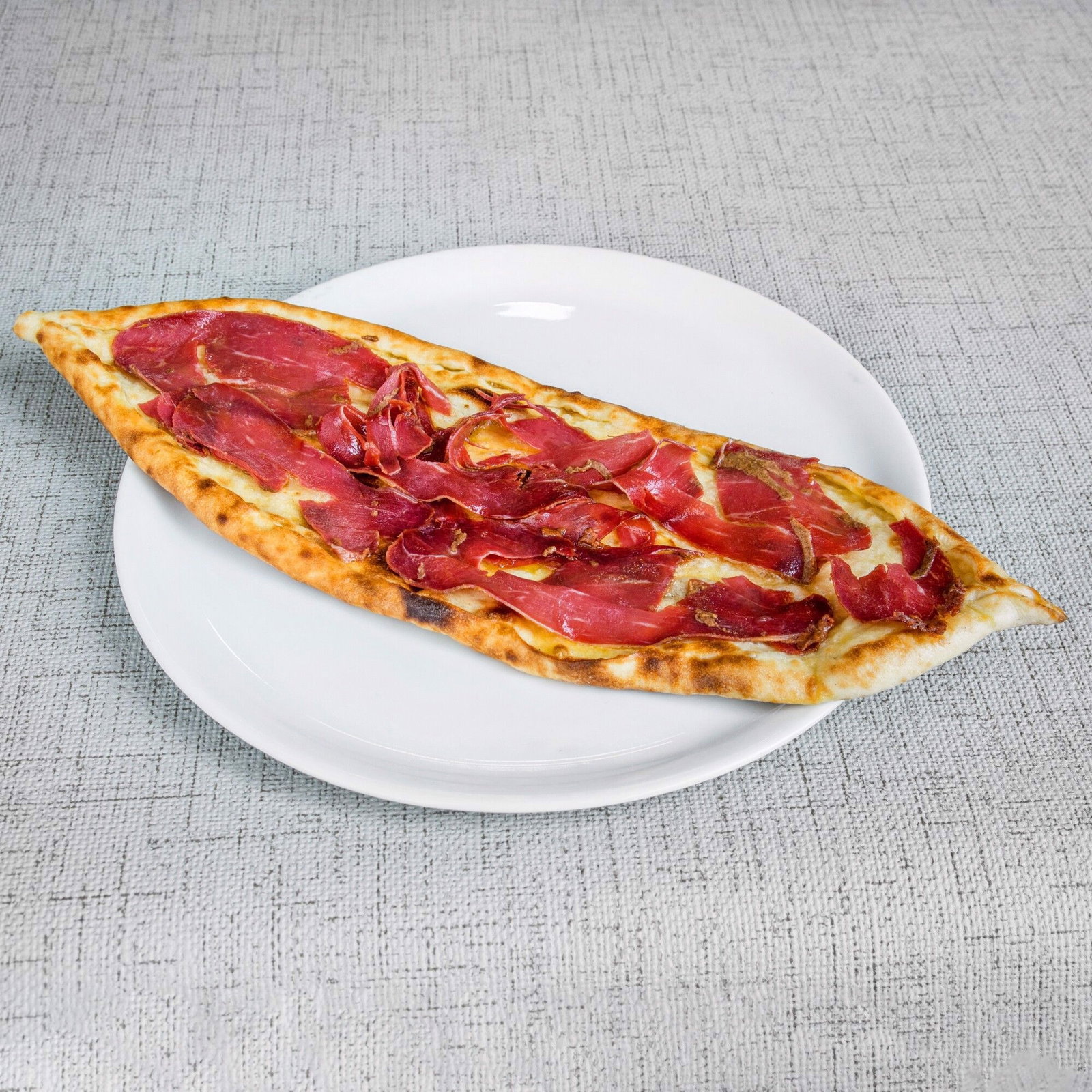 Kaşarlı Pastırmalı Pide