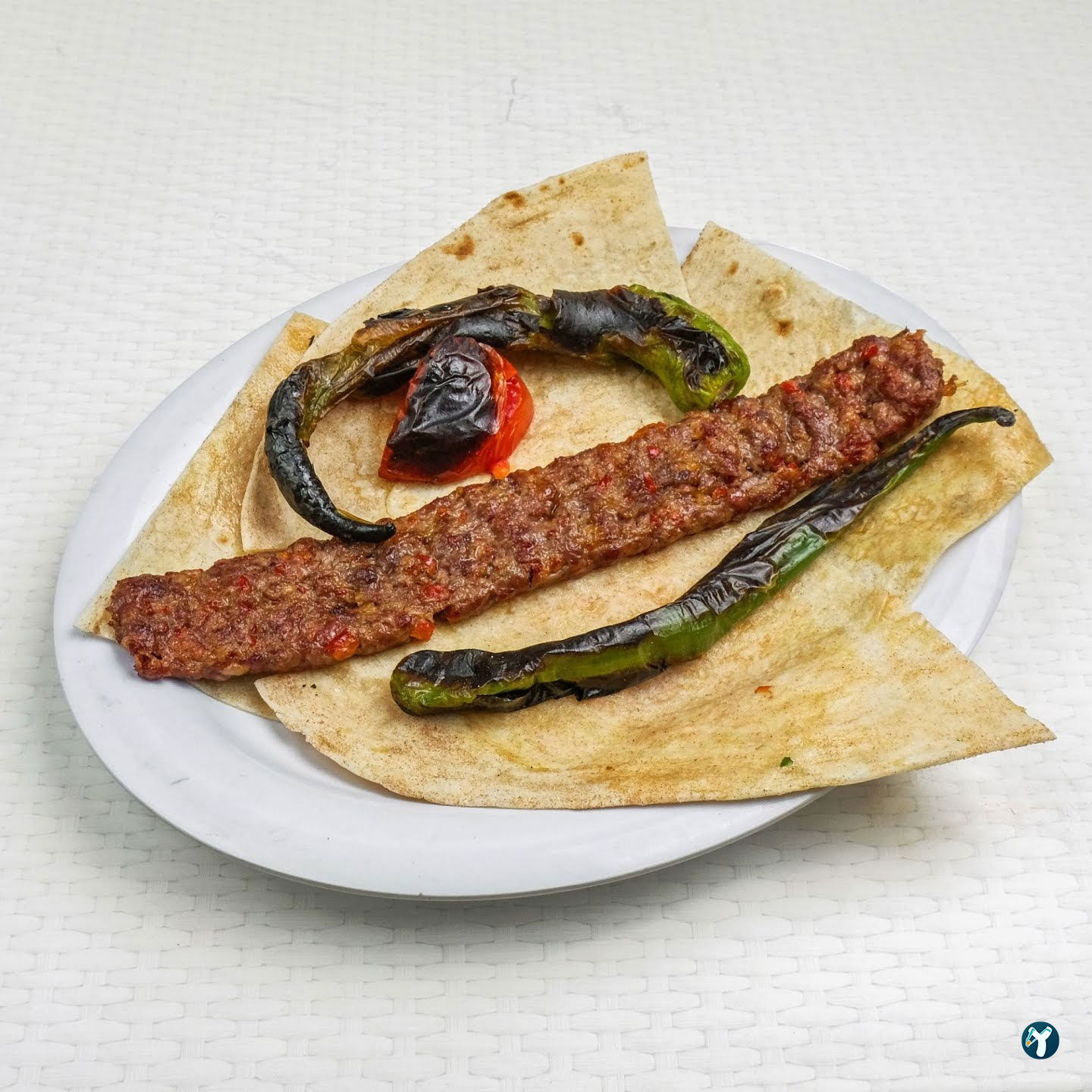 Naki̇ş Kebap