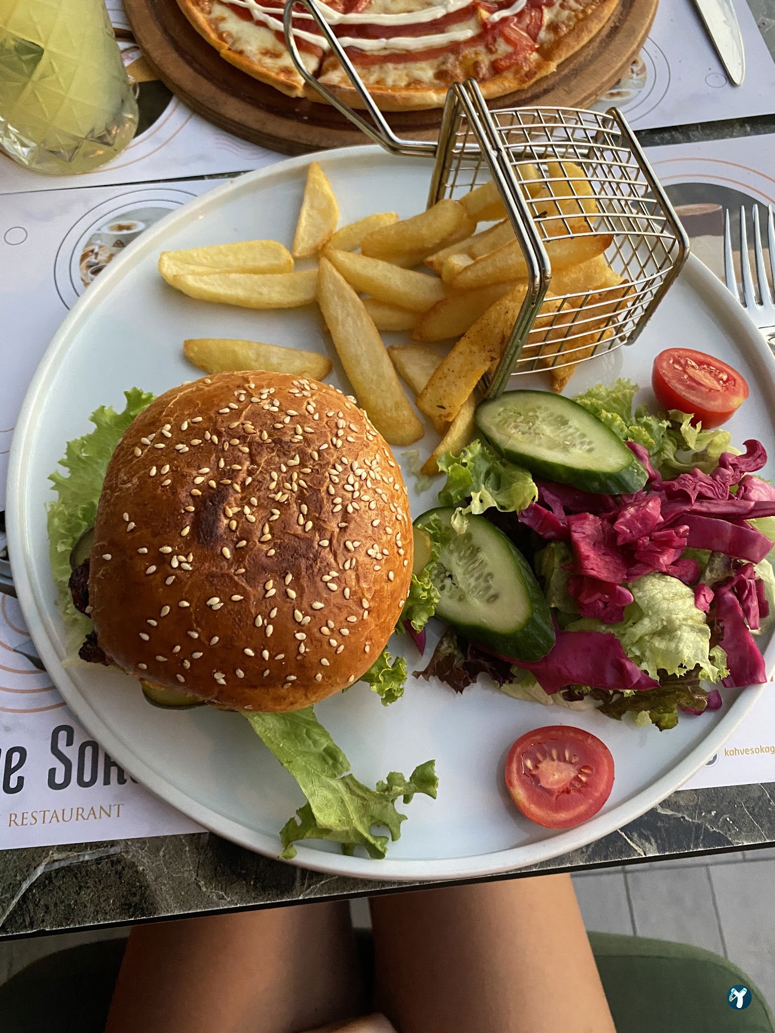 Kahve Sokağı Kuşadası | Nargile | Kahvaltı And More!