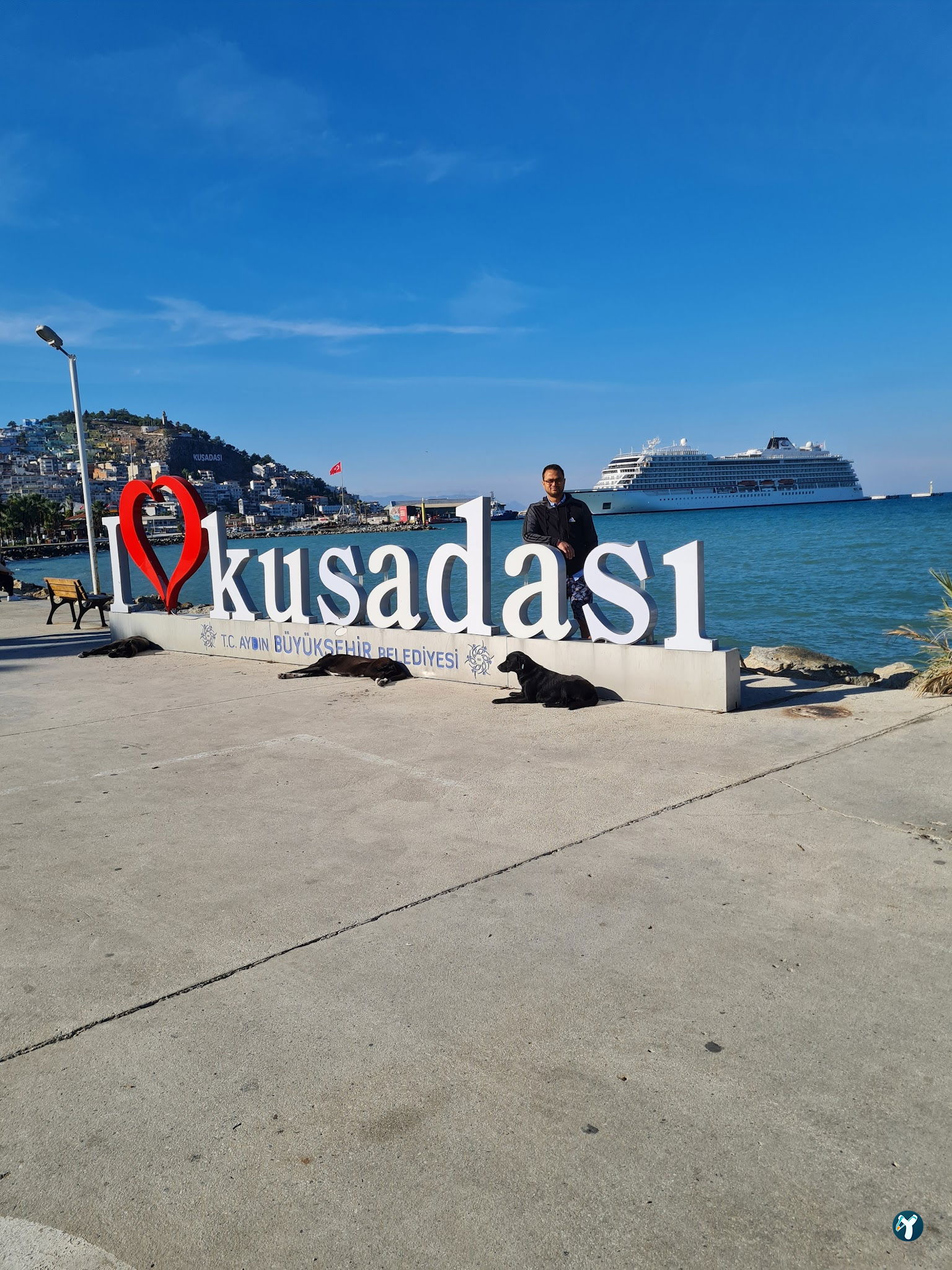 Kahve Sokağı Kuşadası | Nargile | Kahvaltı And More!