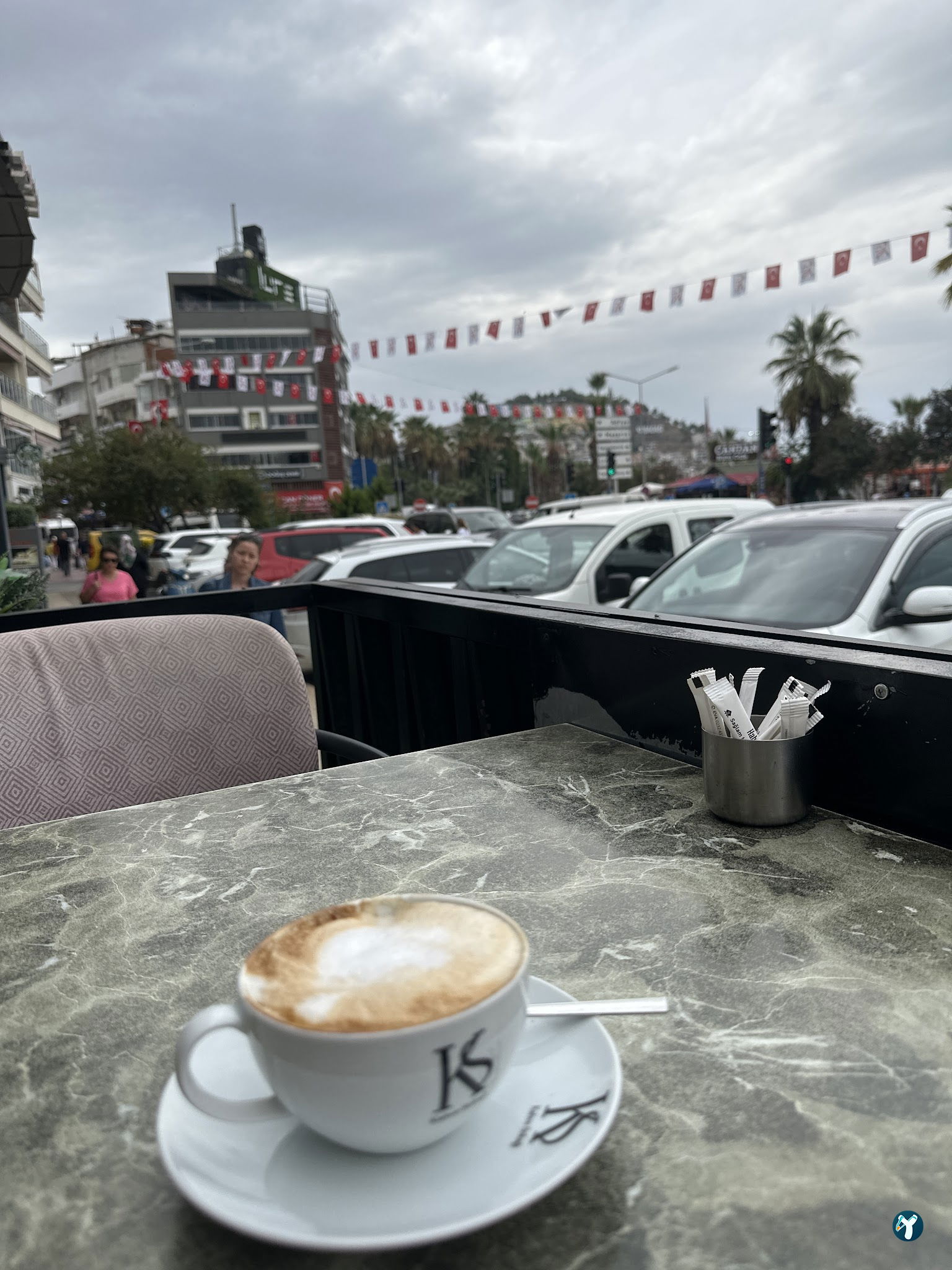 Kahve Sokağı Kuşadası | Nargile | Kahvaltı And More!
