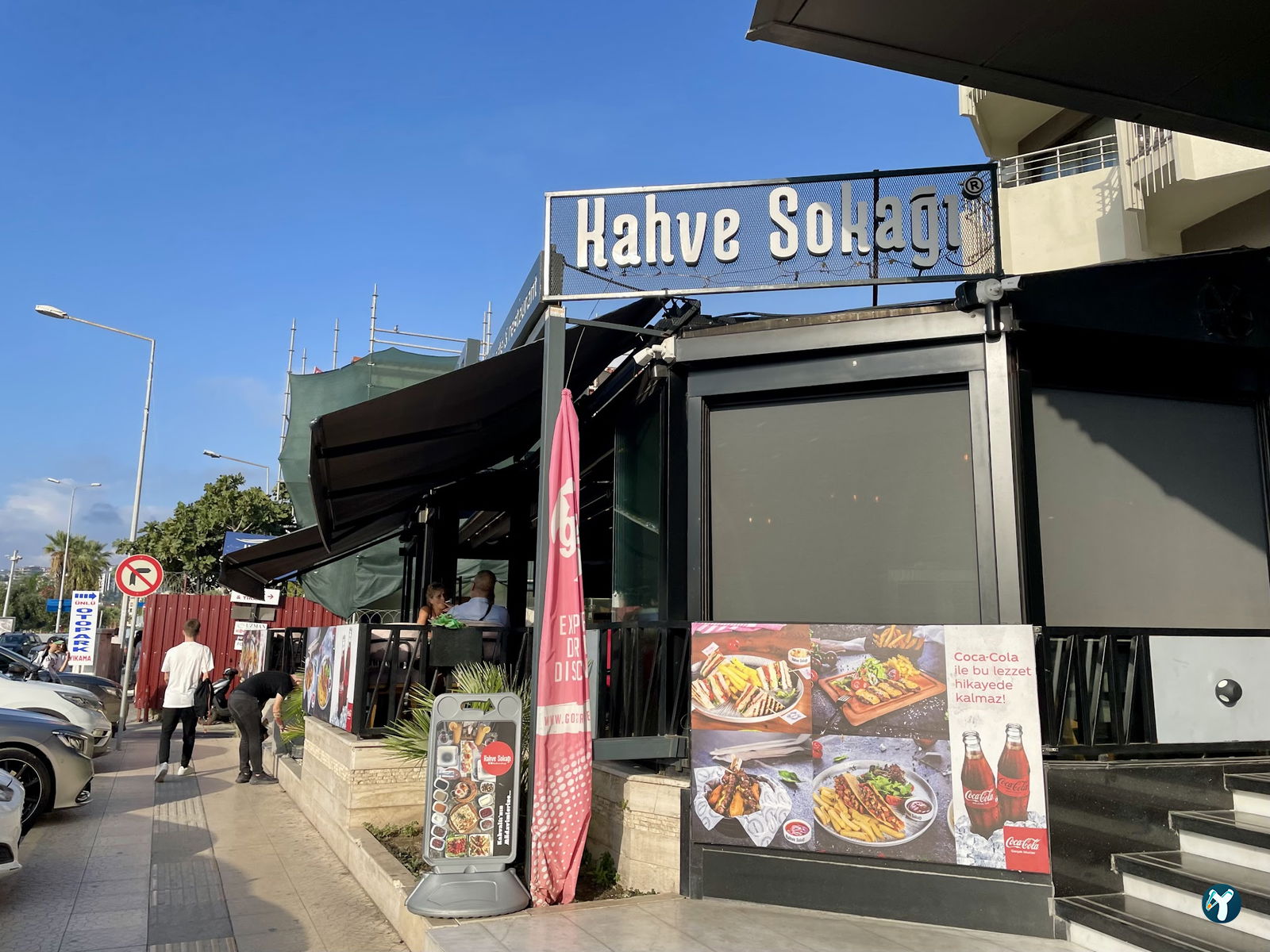 Kahve Sokağı Kuşadası | Nargile | Kahvaltı And More!
