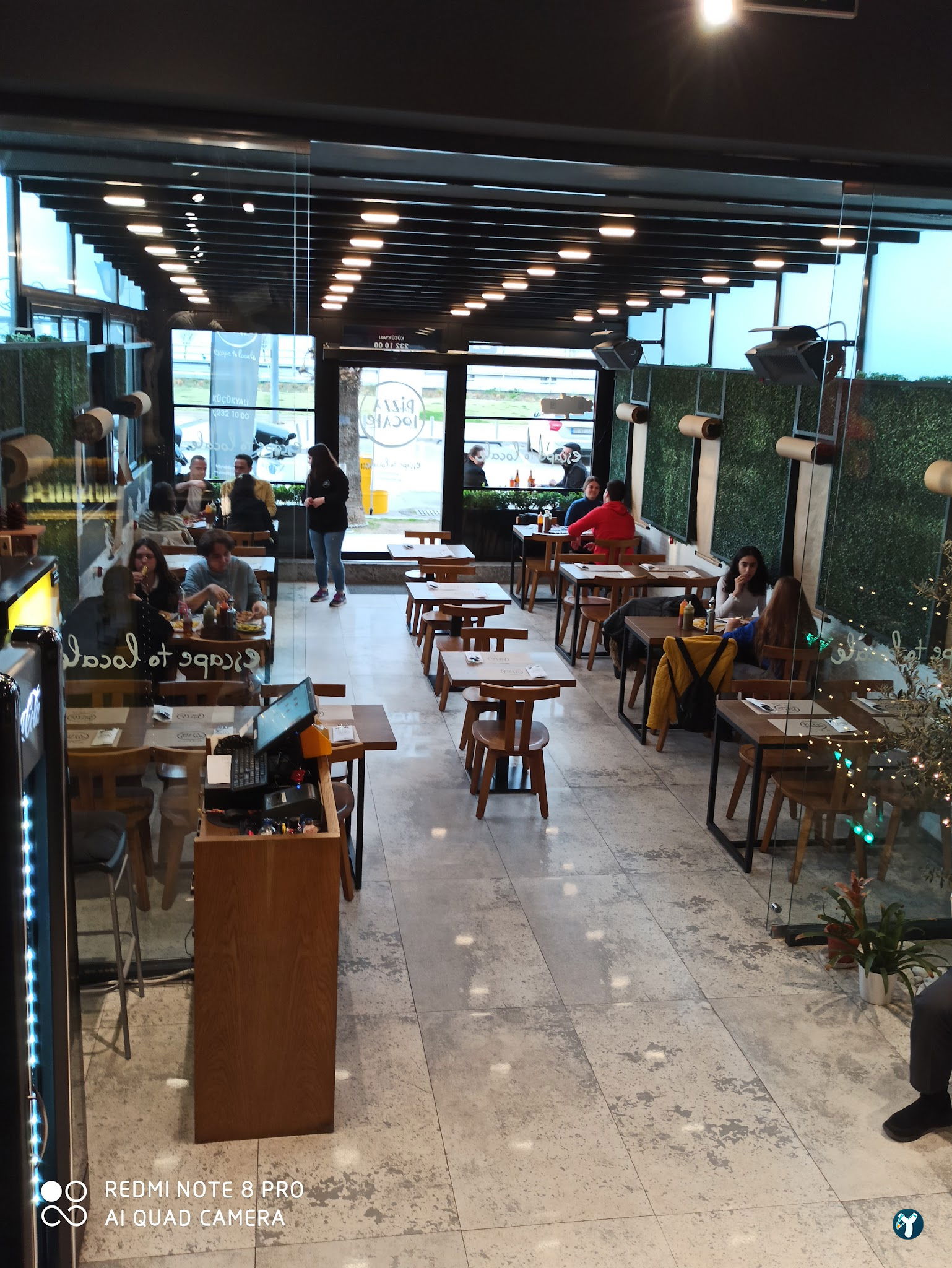 Pizza Locale Küçükyalı