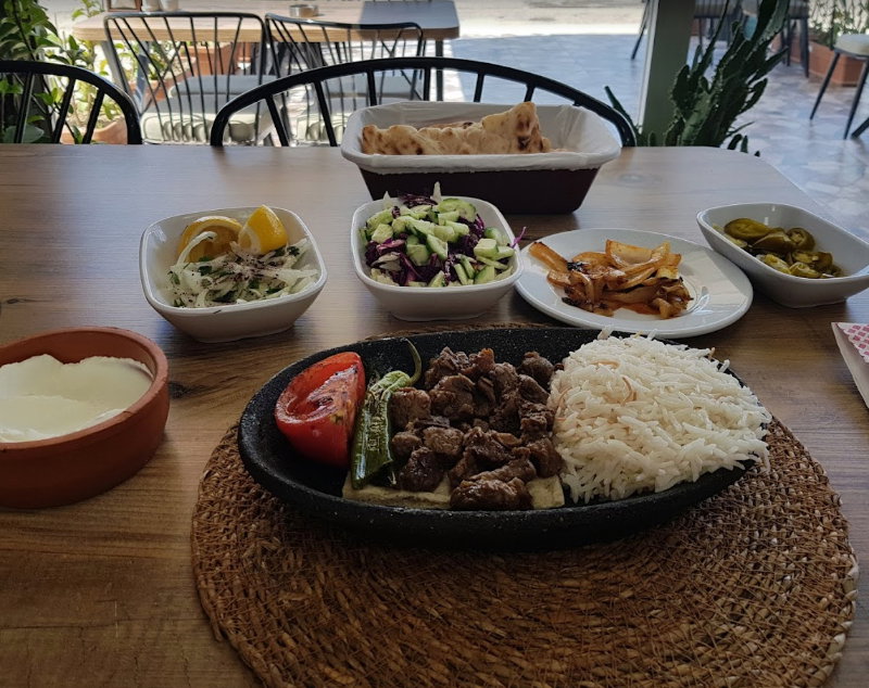 Meşhur Kavurmacı Uğur Usta