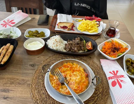 Meşhur Kavurmacı Uğur Usta resimleri