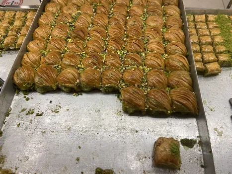 Öz Yörem Baklavaları resimleri