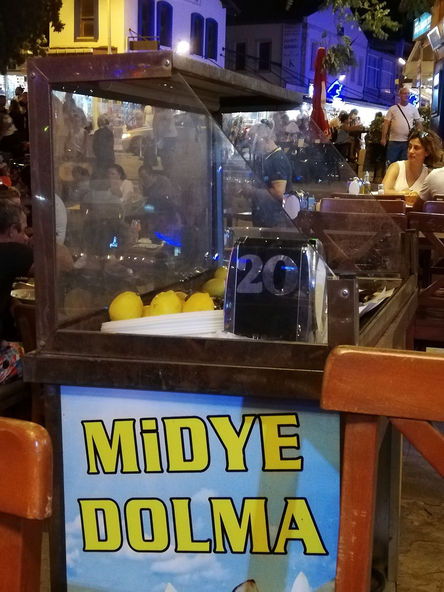 Foça Balık Ekmek