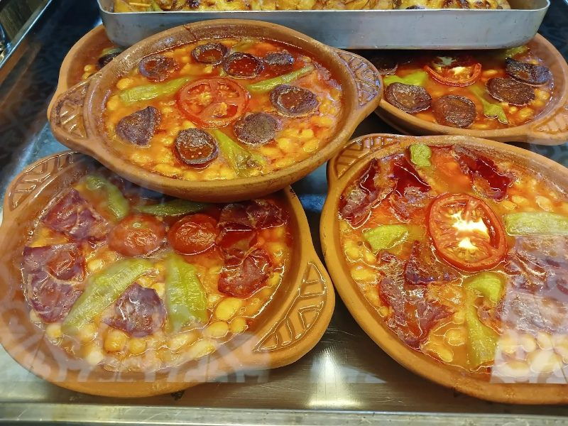 Havuzlu Bahçe Et Lokantası Paçacı İrfan