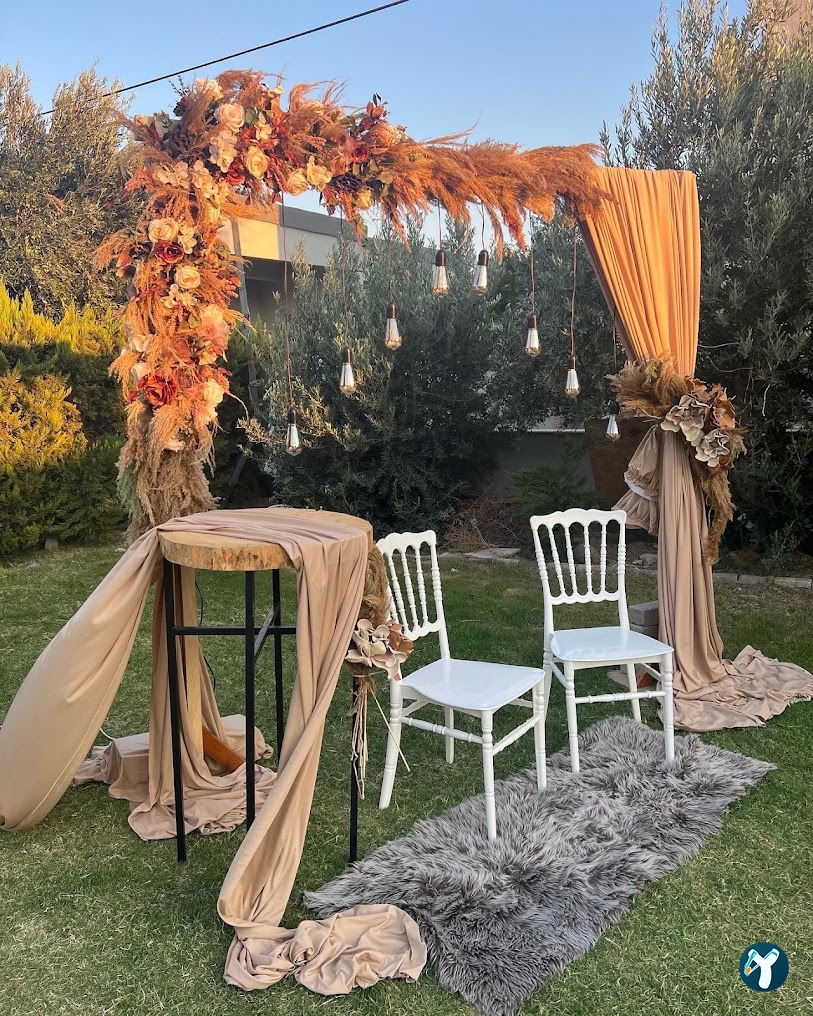 Golden Bird Lounge