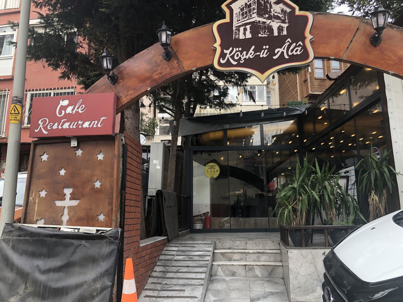 Köşk-Ü Âlâ Cafe