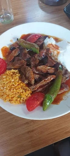 Özev İskender Döner Kebap